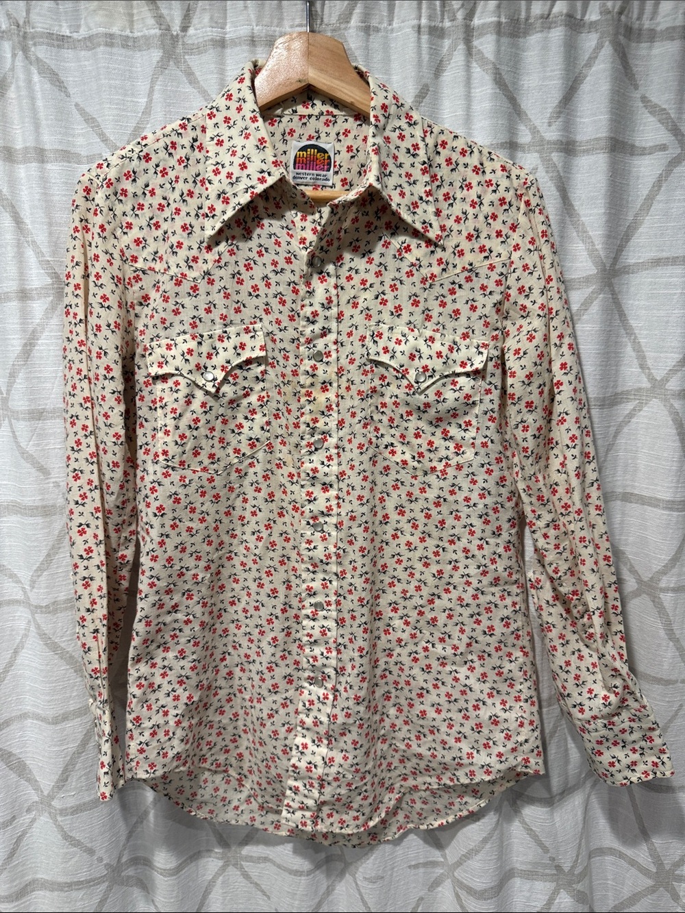 Vintage 1970’s Miller Colorado Western Wear Button-Up Shirt with pearl snap butt